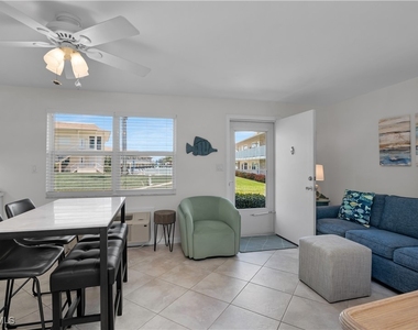 850 Palm Street - Photo Thumbnail 6