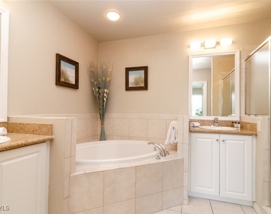 7920 Mahogany Run Lane - Photo Thumbnail 5