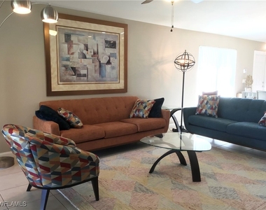 7310 Salerno Court - Photo Thumbnail 8