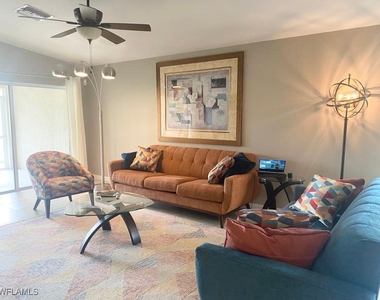 7310 Salerno Court - Photo Thumbnail 9