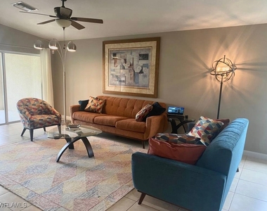 7310 Salerno Court - Photo Thumbnail 11