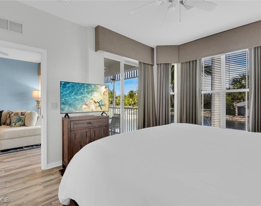 7930 Mahogany Run Lane - Photo Thumbnail 14