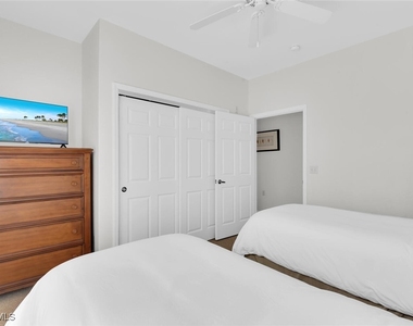7930 Mahogany Run Lane - Photo Thumbnail 22