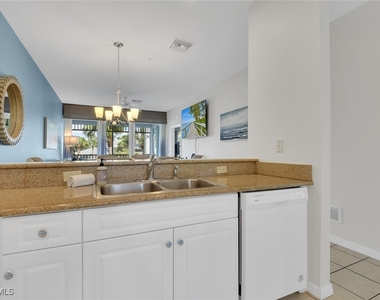 7930 Mahogany Run Lane - Photo Thumbnail 5