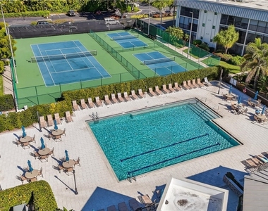 788 Park Shore Drive - Photo Thumbnail 26