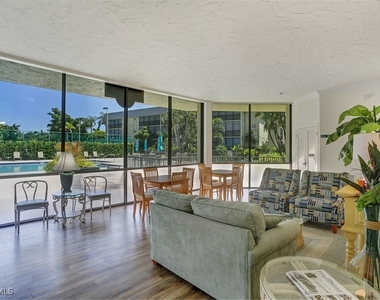 788 Park Shore Drive - Photo Thumbnail 27