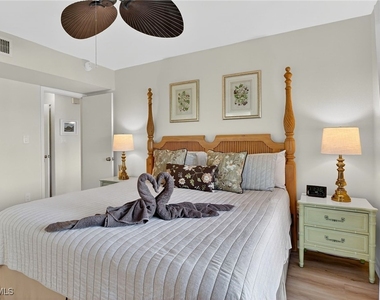 788 Park Shore Drive - Photo Thumbnail 14