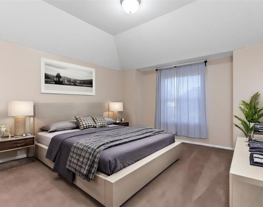 3531 Shoreview Lane - Photo Thumbnail 37
