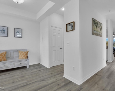 7895 Mahogany Run Lane - Photo Thumbnail 3