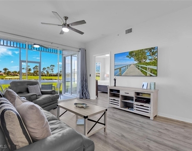 7895 Mahogany Run Lane - Photo Thumbnail 7