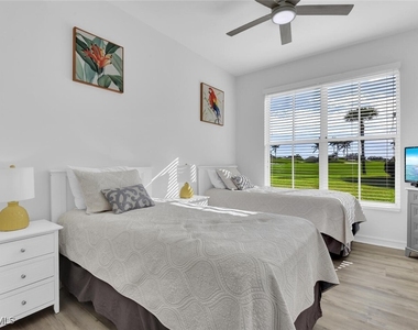7895 Mahogany Run Lane - Photo Thumbnail 22
