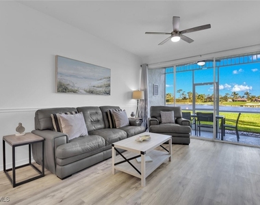 7895 Mahogany Run Lane - Photo Thumbnail 14