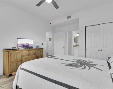 7895 Mahogany Run Lane - Photo Thumbnail 20