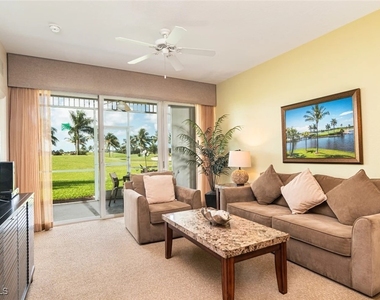 7955 Mahogany Run Lane - Photo Thumbnail 2