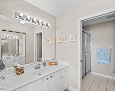541 Windsor Square - Photo Thumbnail 16