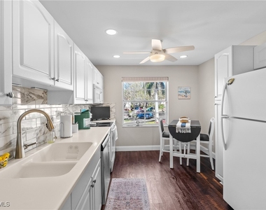 541 Windsor Square - Photo Thumbnail 5