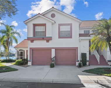 541 Windsor Square - Photo Thumbnail 2