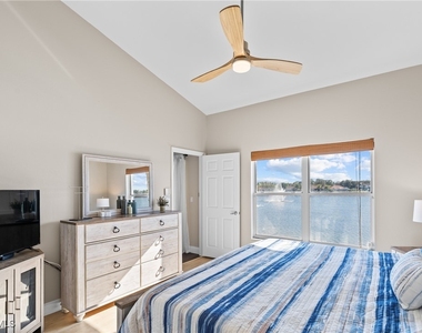 541 Windsor Square - Photo Thumbnail 15