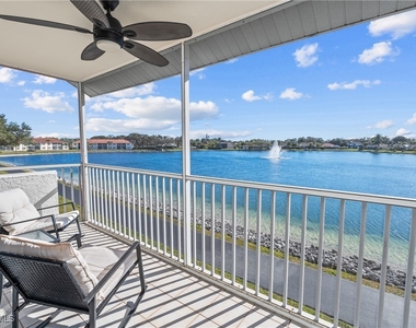 541 Windsor Square - Photo Thumbnail 10