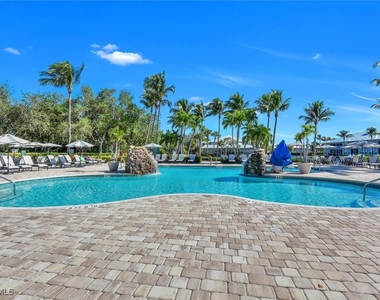 7880 Mahogany Run Lane - Photo Thumbnail 5
