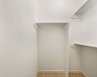 5502 Finch Street - Photo Thumbnail 30