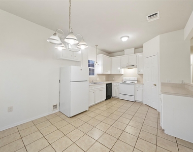 5502 Finch Street - Photo Thumbnail 14