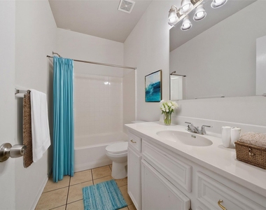 5502 Finch Street - Photo Thumbnail 31