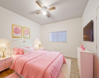 5502 Finch Street - Photo Thumbnail 26