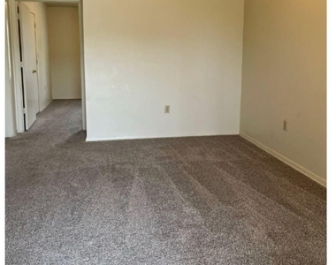 1510 E Loop 304 - Photo Thumbnail 13