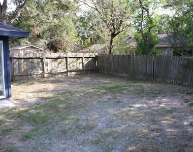 9211 Golden Meadow Drive - Photo Thumbnail 21
