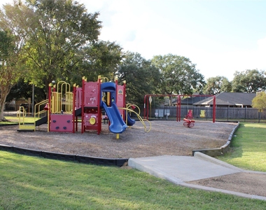 9211 Golden Meadow Drive - Photo Thumbnail 25