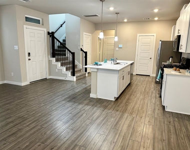 3113 Moontide Lane - Photo Thumbnail 14