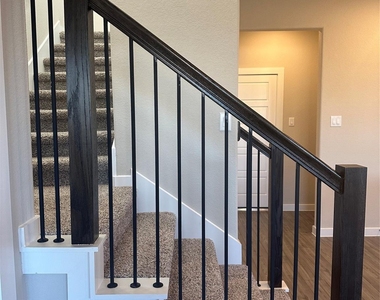 3113 Moontide Lane - Photo Thumbnail 16