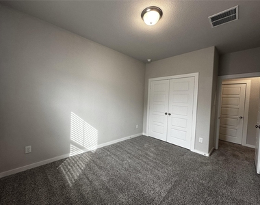3113 Moontide Lane - Photo Thumbnail 34