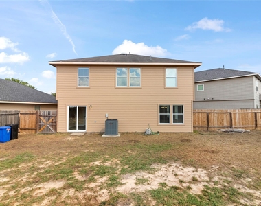 3611 Robwood Court - Photo Thumbnail 2