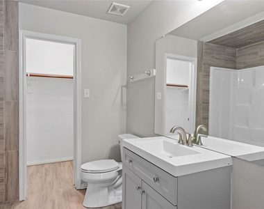 3611 Robwood Court - Photo Thumbnail 13