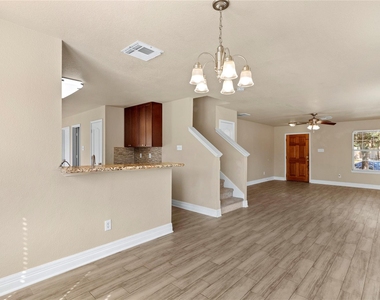 3611 Robwood Court - Photo Thumbnail 6