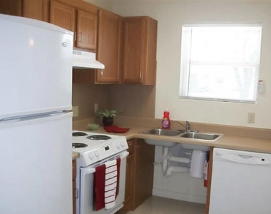 400 S Austin Road - Photo Thumbnail 5
