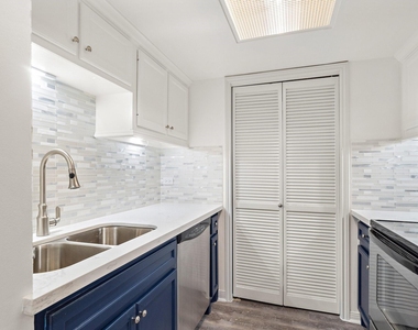 3525 Sage Road - Photo Thumbnail 6