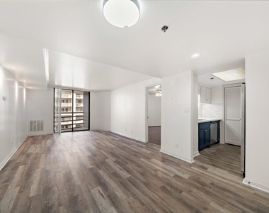 3525 Sage Road - Photo Thumbnail 4