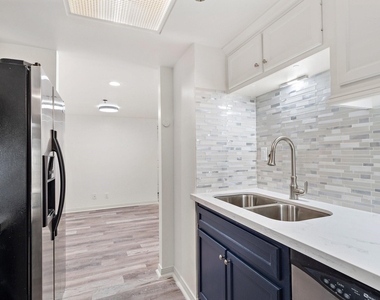 3525 Sage Road - Photo Thumbnail 9