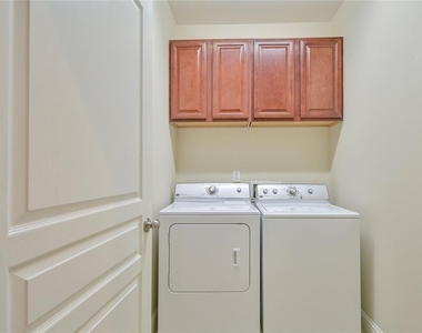 42 Versante Court - Photo Thumbnail 11