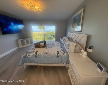 4850 Ocean Beach Boulevard - Photo Thumbnail 11