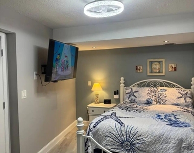 4850 Ocean Beach Boulevard - Photo Thumbnail 14