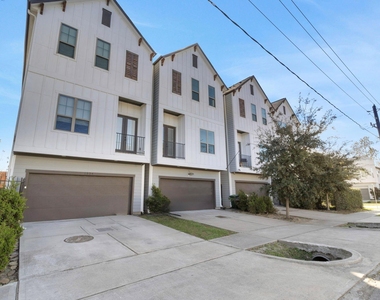1526 Chestnut Street - Photo Thumbnail 43
