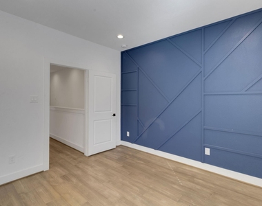 1526 Chestnut Street - Photo Thumbnail 40