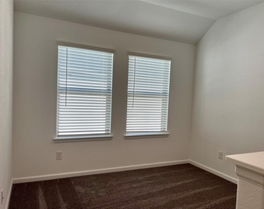 5719 Foggy Vine Court - Photo Thumbnail 26