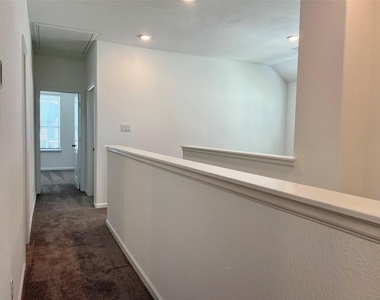 5719 Foggy Vine Court - Photo Thumbnail 24