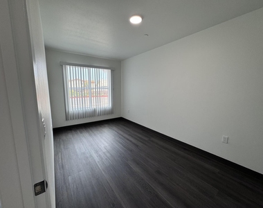 3509 Vista Ln San Ysidro - Photo Thumbnail 28