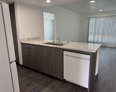 3509 Vista Ln San Ysidro - Photo Thumbnail 16